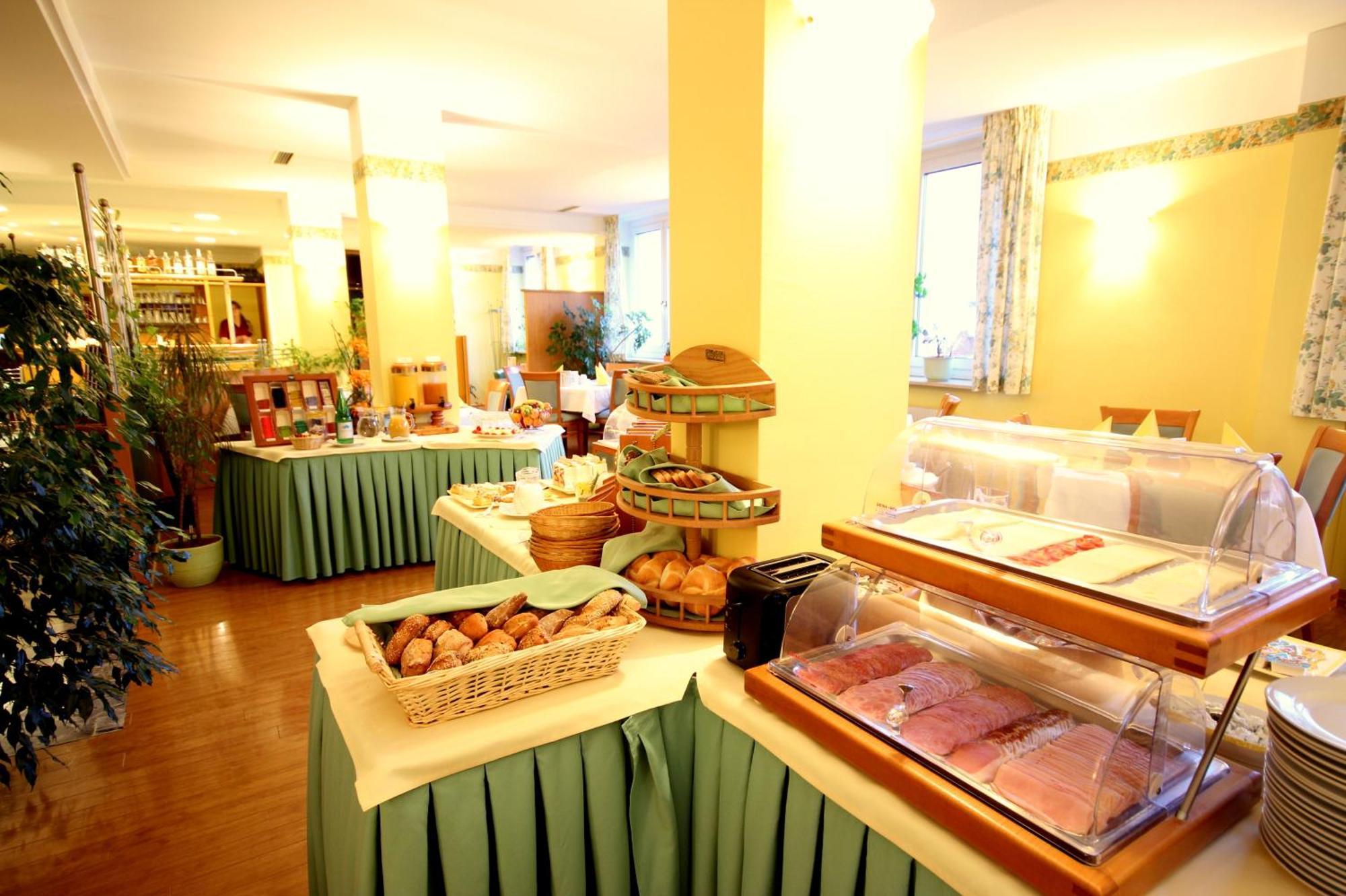 Carinthia Stadthotel Klagenfurt am Woerthersee Luaran gambar