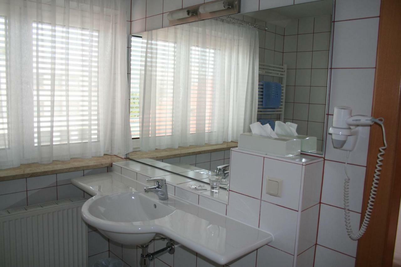 Carinthia Stadthotel Klagenfurt am Woerthersee Luaran gambar
